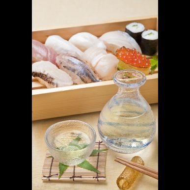 酒彩 奏では旬の食材を使用したこだわりの一品をご提供いたします
